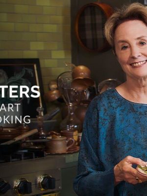 Alice Waters Teaches the Art of Home Cooking