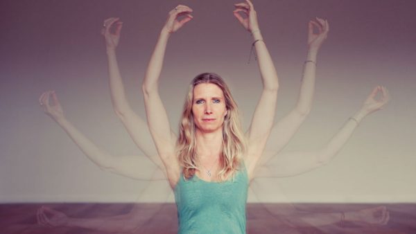 Ekhartyoga – 8 Limbs Yoga Program