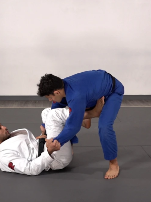 Francisco Sinistro Iturralde – El Arte Suave Modern Jiu-Jitsu (English)