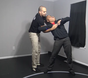 Rodrigo Artilheiro – Krav Maga For Everyone – How To Disarm Attackers